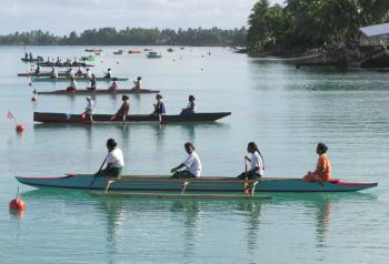 Canoe racers - Funafuti